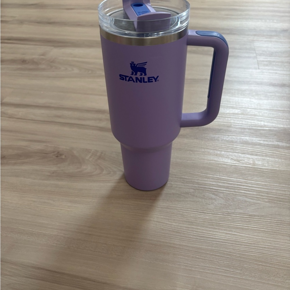 Stanley Lavender Travel Mug with Handle